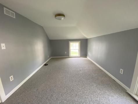 255 Oak Street Hampshire IL 60140