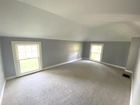 255 Oak Street Hampshire IL 60140