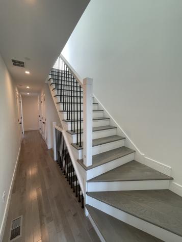 719 North Elizabeth Street Chicago IL 60642