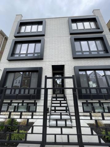 719 North Elizabeth Street Chicago IL 60642