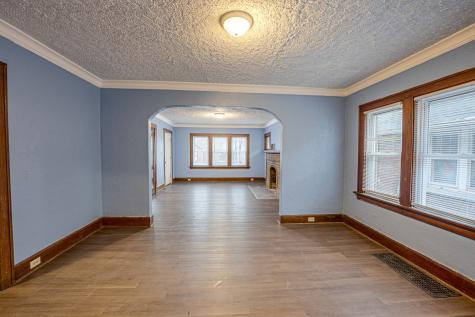 2403 Elm Street Rockford IL 61102