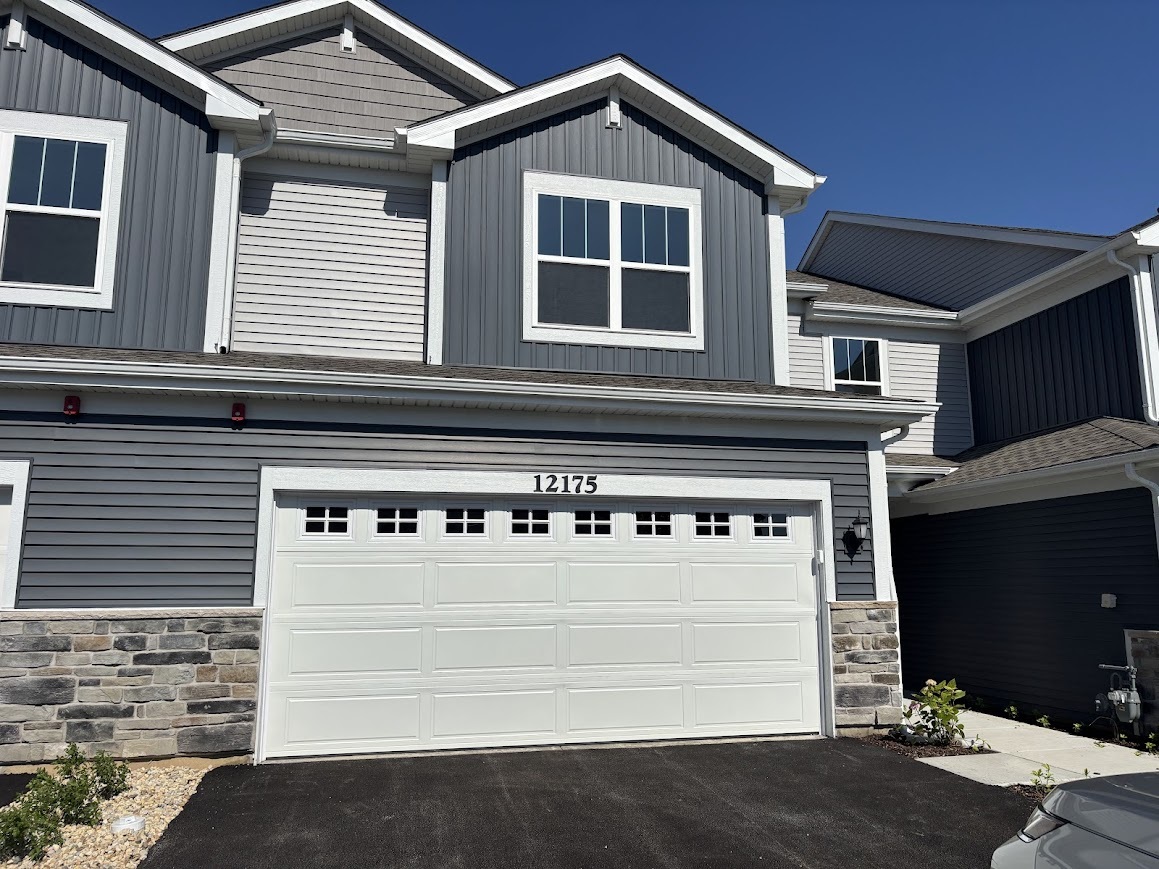 12175 Dodwell Street Huntley IL 60142