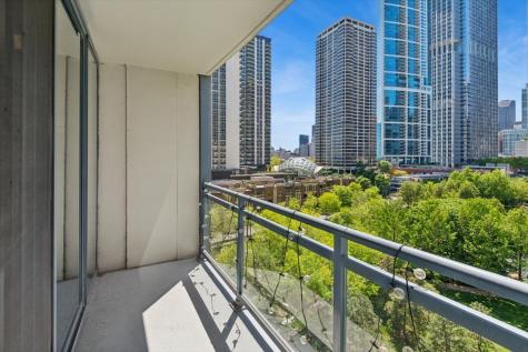 201 North Westshore Drive Chicago IL 60601