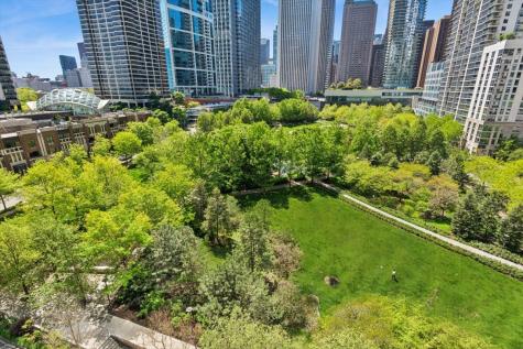 201 North Westshore Drive Chicago IL 60601
