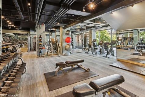 201 North Westshore Drive Chicago IL 60601