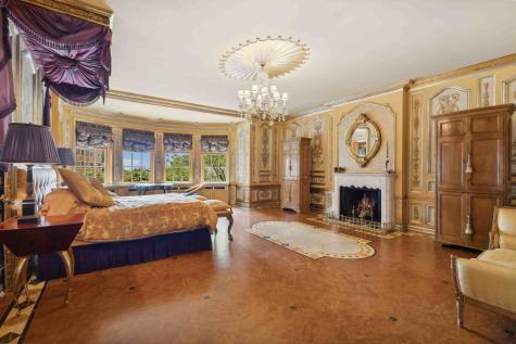 1355 North Astor Street Chicago IL 60610