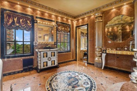 1355 North Astor Street Chicago IL 60610
