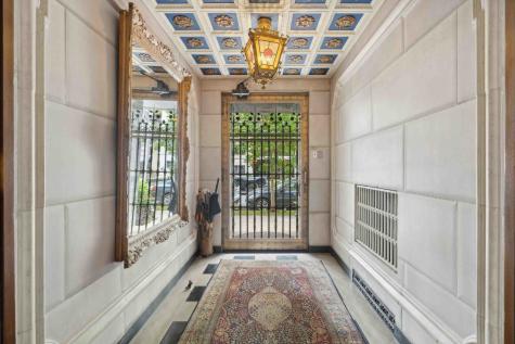 1355 North Astor Street Chicago IL 60610