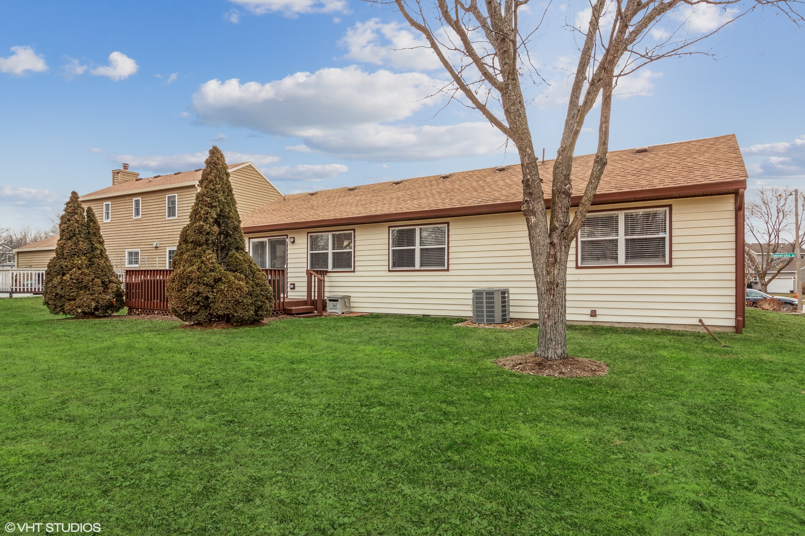 2043 University Drive Naperville IL 60565