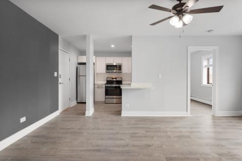 6826 North Ridge Boulevard Chicago IL 60645