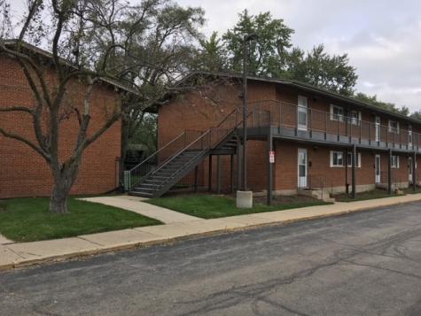 1900 West Knightsbridge Drive Mount Prospect IL 60056