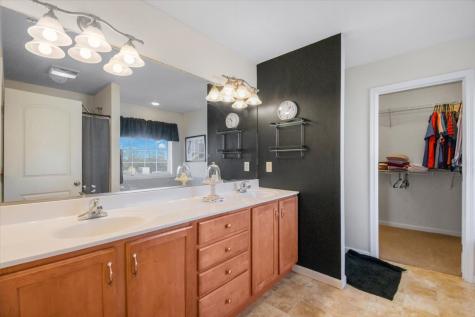 705 Bergamot Street Savoy IL 61874