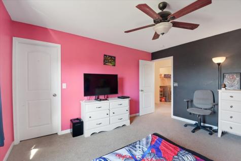 705 Bergamot Street Savoy IL 61874