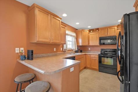 705 Bergamot Street Savoy IL 61874