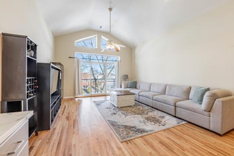 5933 West Huron Street Chicago IL 60644