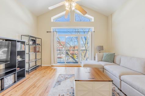 5933 West Huron Street Chicago IL 60644