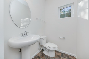 212 Commerce Street E Aurora IL 60504