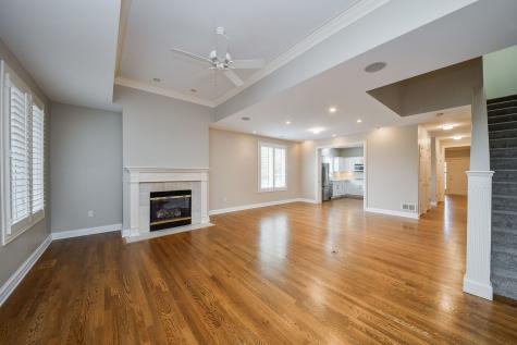 325 Delnor Glen Drive St. Charles IL 60174