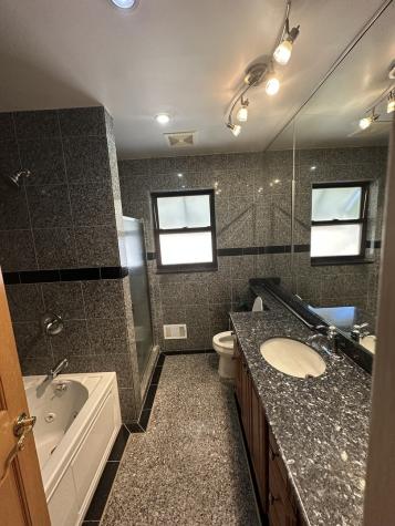 3929 West Jarvis Avenue Lincolnwood IL 60712