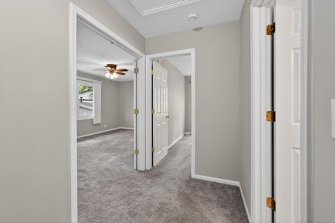 212 Amherst Court Bloomingdale IL 60108