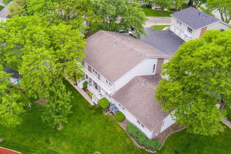 212 Amherst Court Bloomingdale IL 60108