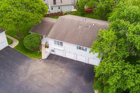 212 Amherst Court Bloomingdale IL 60108
