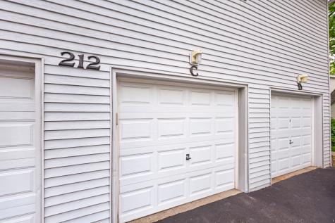 212 Amherst Court Bloomingdale IL 60108