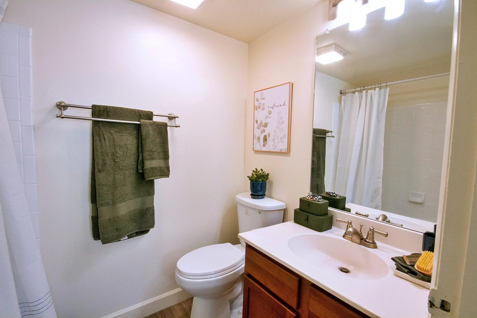 4115 Landing Drive Aurora IL 60504