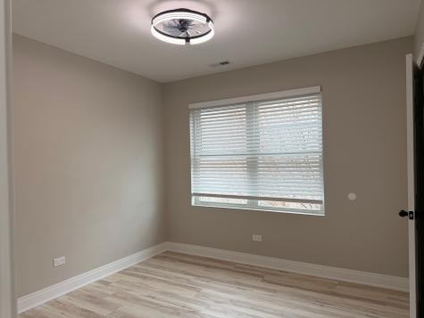736 North Pine Avenue Chicago IL 60644