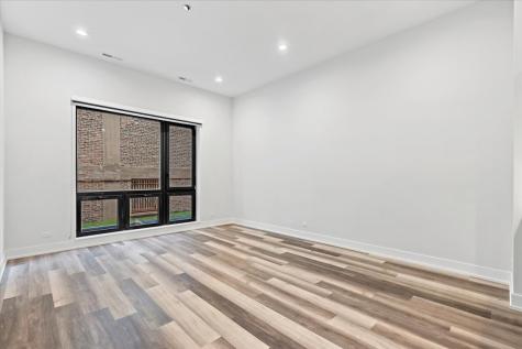 2317 North Clark Street Chicago IL 60614
