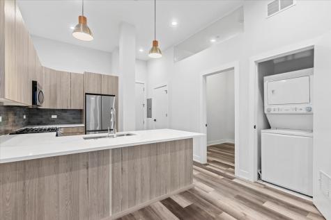 2317 North Clark Street Chicago IL 60614