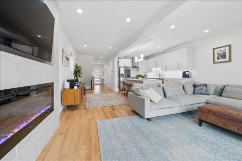 3424 West Beach Avenue Chicago IL 60651