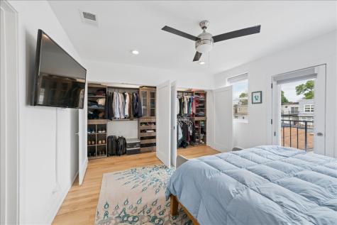 3424 West Beach Avenue Chicago IL 60651