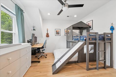 3424 West Beach Avenue Chicago IL 60651