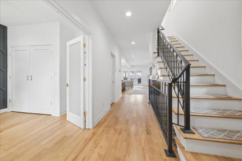 3424 West Beach Avenue Chicago IL 60651