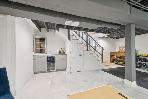 3424 West Beach Avenue Chicago IL 60651