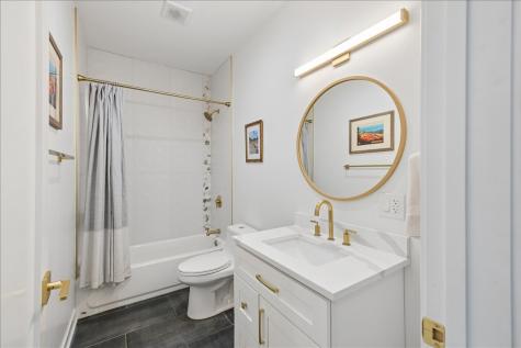 3424 West Beach Avenue Chicago IL 60651