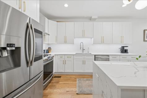 3424 West Beach Avenue Chicago IL 60651