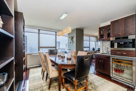 2800 North Lake Shore Drive Chicago IL 60657