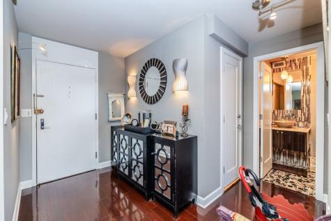 2800 North Lake Shore Drive Chicago IL 60657