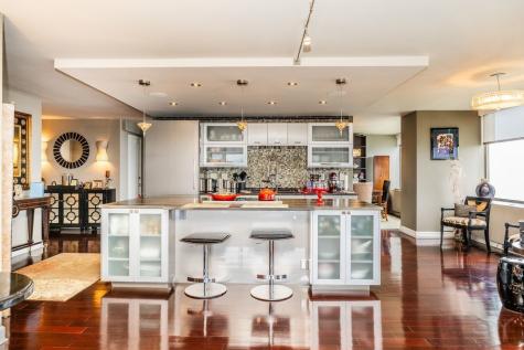 2800 North Lake Shore Drive Chicago IL 60657