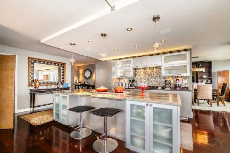 2800 North Lake Shore Drive Chicago IL 60657
