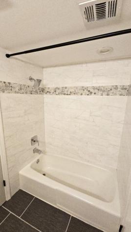 10910 South Kilpatrick Avenue Oak Lawn IL 60453