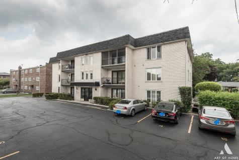 10910 South Kilpatrick Avenue Oak Lawn IL 60453