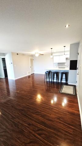 10910 South Kilpatrick Avenue Oak Lawn IL 60453