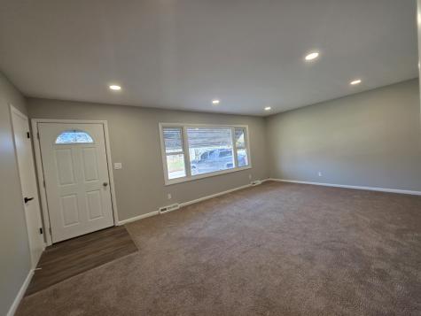 407 Warner Street Hampshire IL 60140