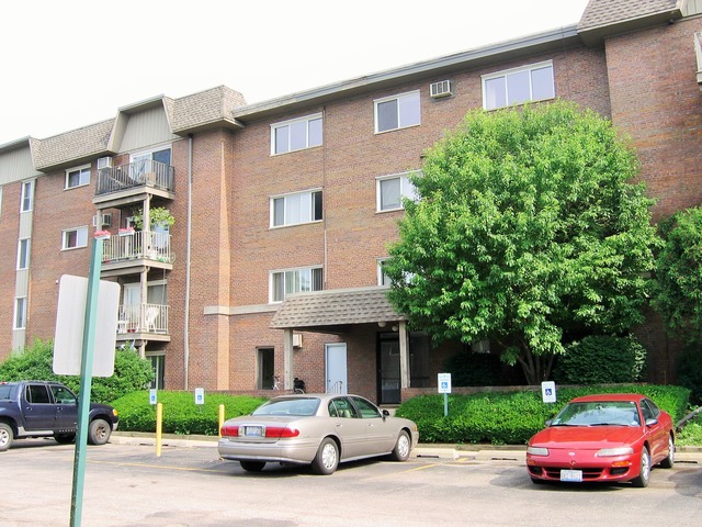 2300 Beau Monde Terrace Lisle IL 60532