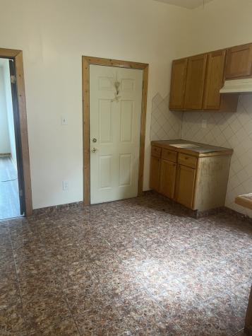 10143 South Avenue L Avenue Chicago IL 60617
