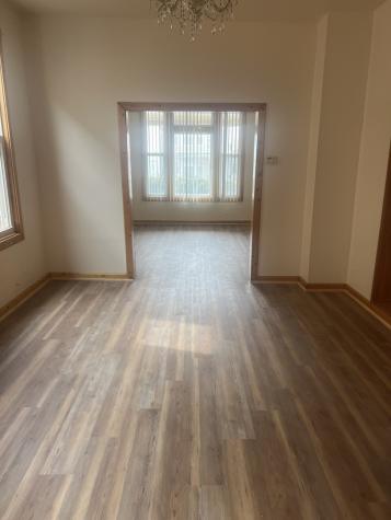 10143 South Avenue L Avenue Chicago IL 60617