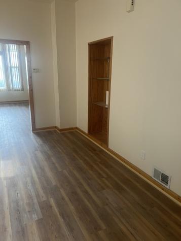 10143 South Avenue L Avenue Chicago IL 60617